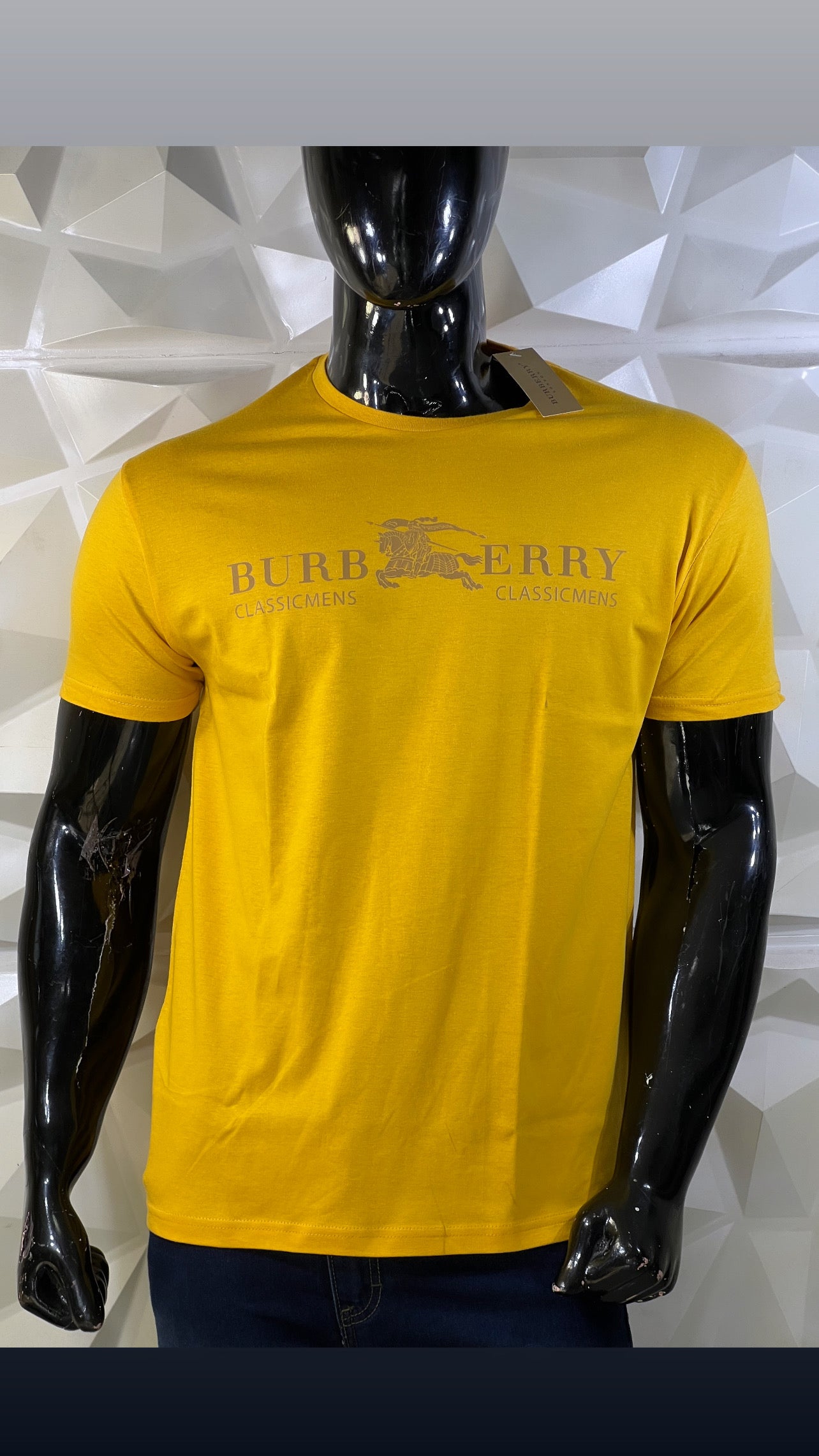 Playera Burberry Básica 55